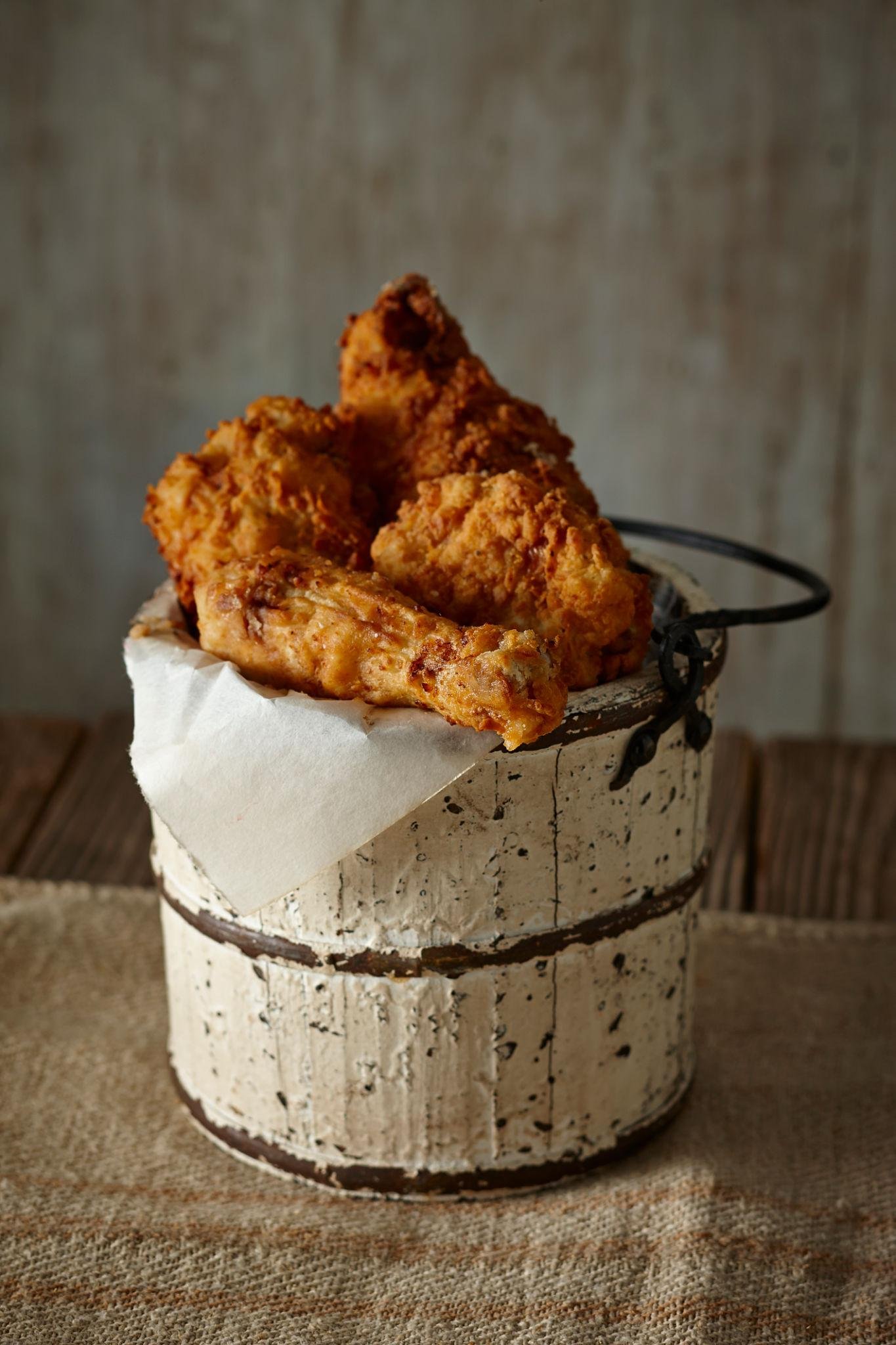 Crispy fried chicken pieces golden and crunchy homemade style